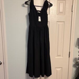 Abercrombie & Fitch Black Midi Dress